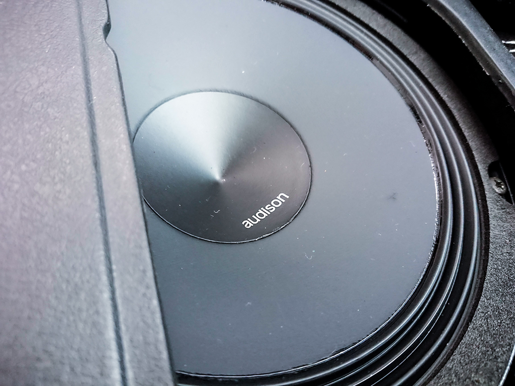 Z32…その157、リアスピーカー交換。-BOSE to audison- | 覆水盆